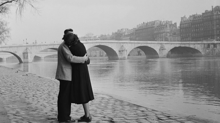 Βρήκαν το «αποτύπωμα» του ρομαντικού έρωτα στον εγκέφαλο Βρήκαν το «αποτύπωμα» του ρομαντικού έρωτα στον εγκέφαλο